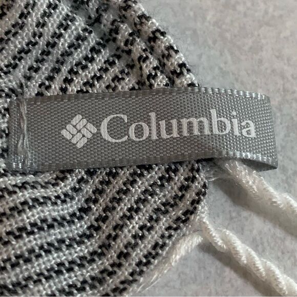 COLUMBIA Wayfarer Scarf Women’s 22”x 76” Gray White Braided Tails Viscose Cotton - Picture 5 of 7